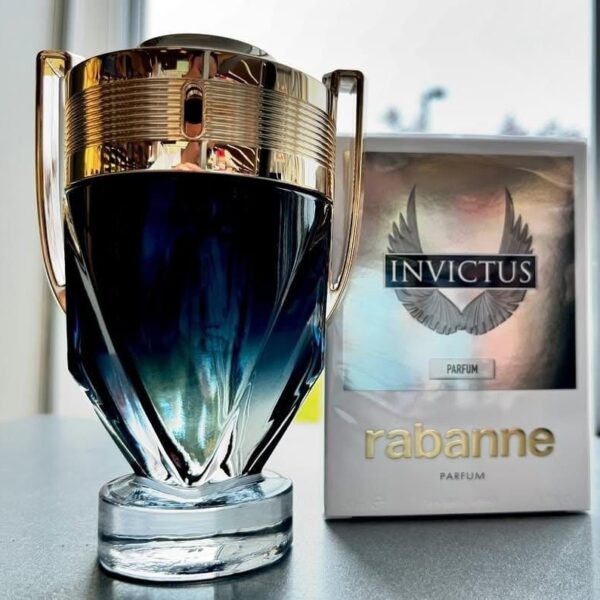 Invict*s . Perfume