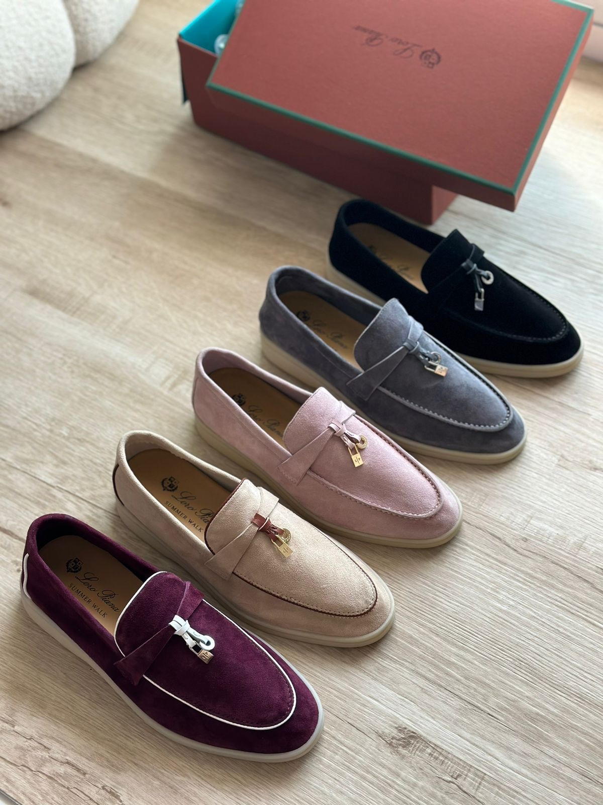 bc636f99-72fa-4843-aa58-e8706252c47e للسيدات For women - Image 1